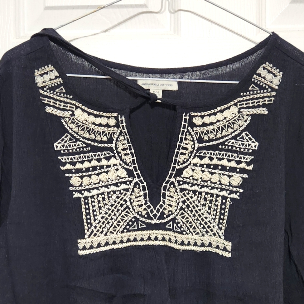 Embroidered Top - Picture 2 of 3